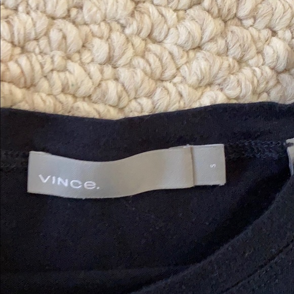 navy blue vince tee shirt - Picture 2 of 2